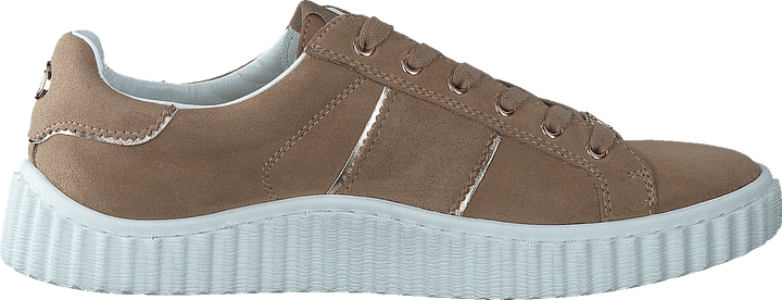 Mila Camel