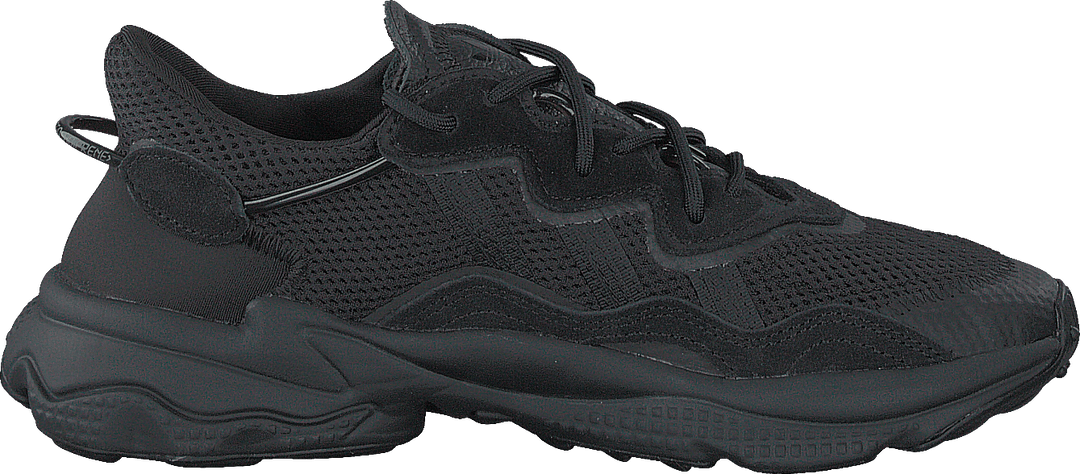 Ozweego J Core Black / Core Black / Trace Grey Metallic