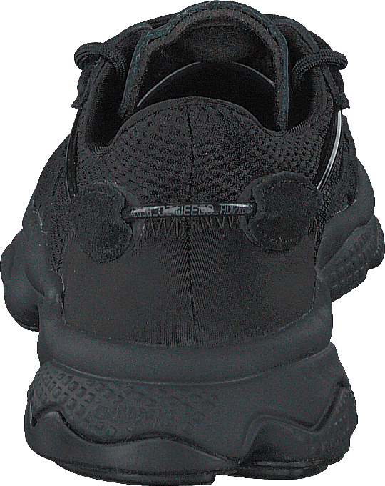 Ozweego J Core Black / Core Black / Trace Grey Metallic