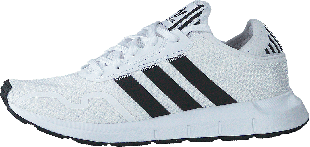 Swift Run X Cloud White / Core Black / Cloud White