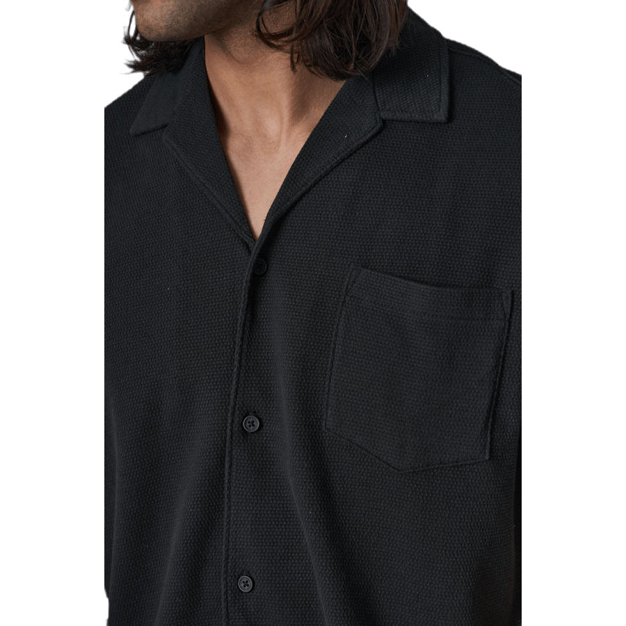 Findus Resort Shirt Ss One Pocket Czarny