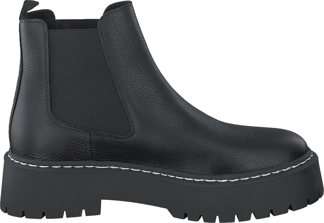 Veerly Black Leather