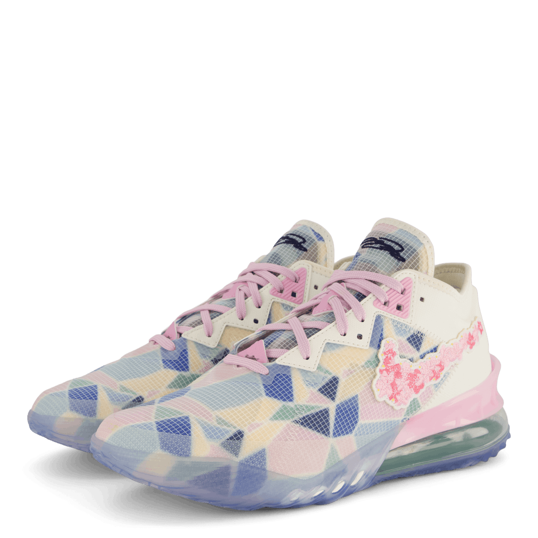 LeBron XVIII Low