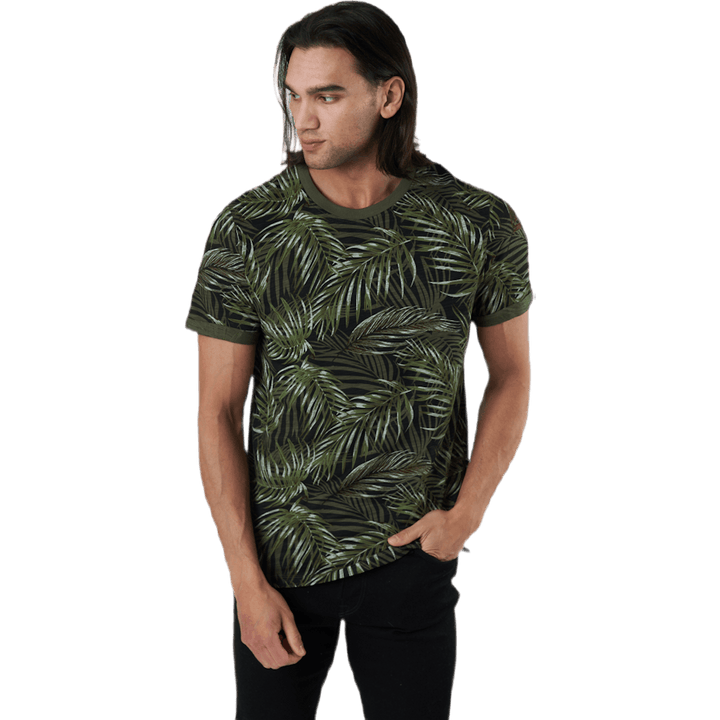 Beach Ss Tee Aop Ltn Svart