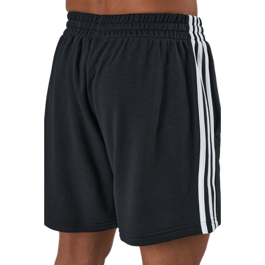 Essentials Short Black / White