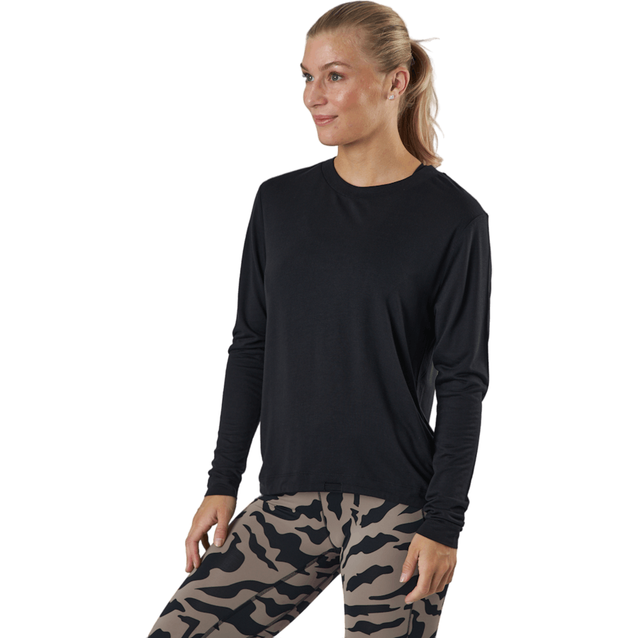 Ease Crew Neck Black