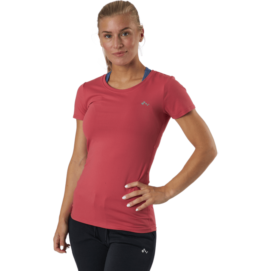 Onpclarisa Ss Training Tee Holly Berry