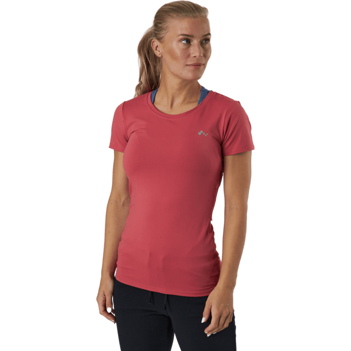 Onpclarisa Ss Training Tee Holly Berry