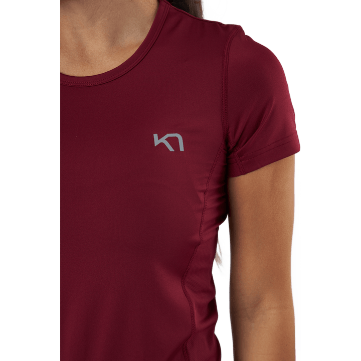 Nora Tee Fancy