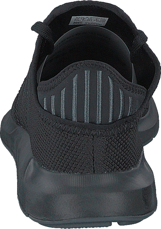 Swift Run X Core Black / Black Blue Metallic / Carbon