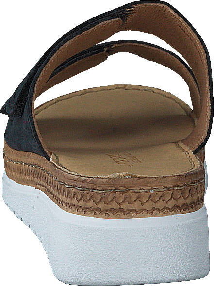 Malin Black