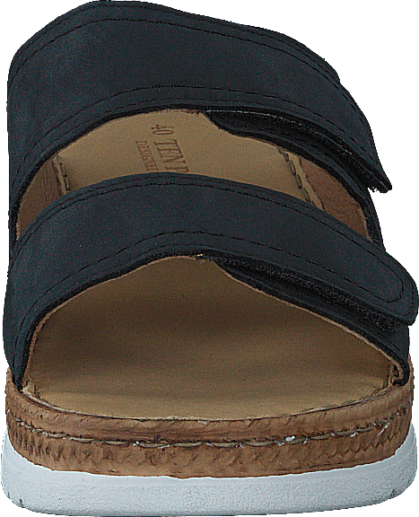 Malin Black