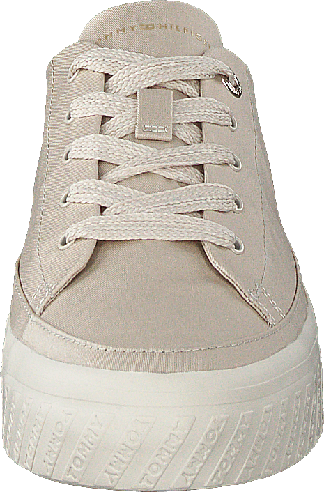 Monochromatic Vulc Sneaker Beige