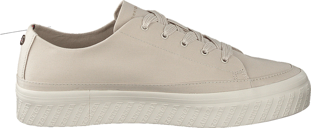 Monochromatic Vulc Sneaker Beige