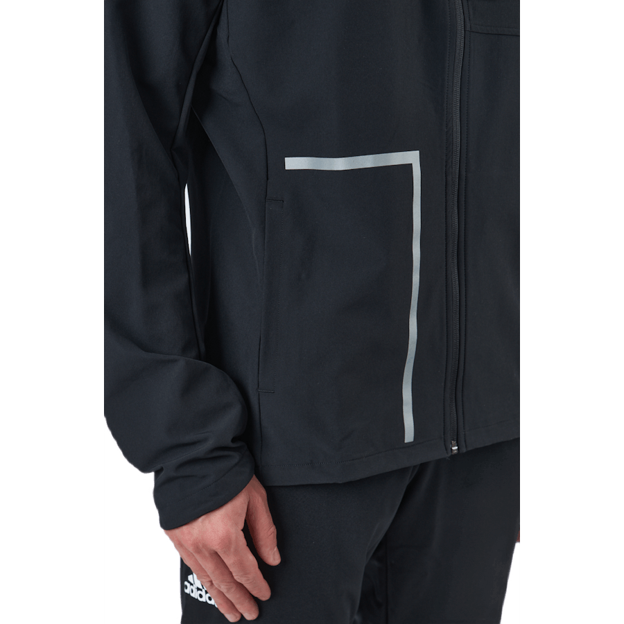 Own The Run Jkt Black