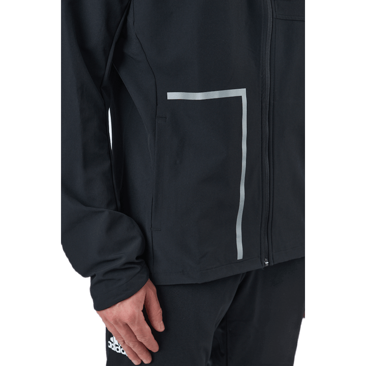 Own The Run Jkt Black