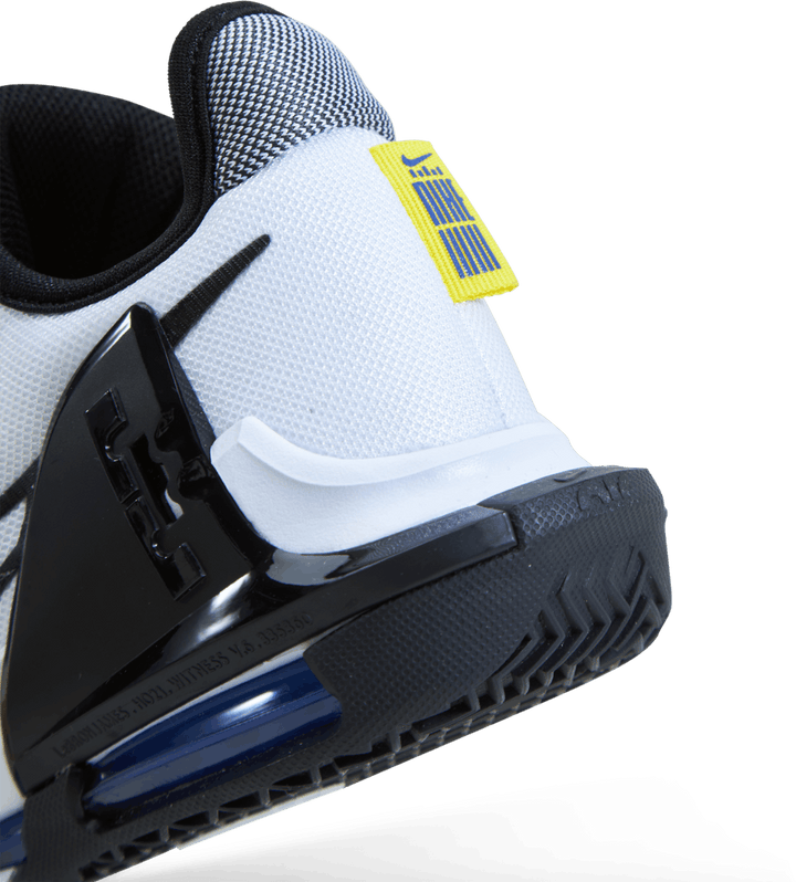 Nike LeBron Witness VI
