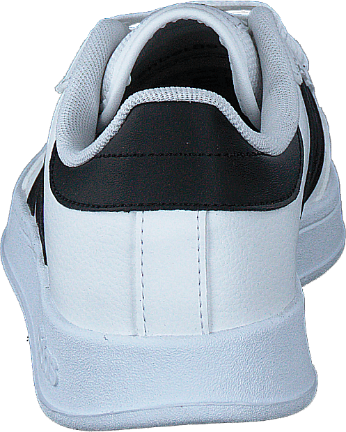 Breaknet Shoes Cloud White / Core Black / Silver Metallic