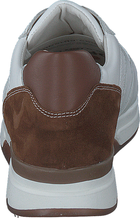 Thea Camel