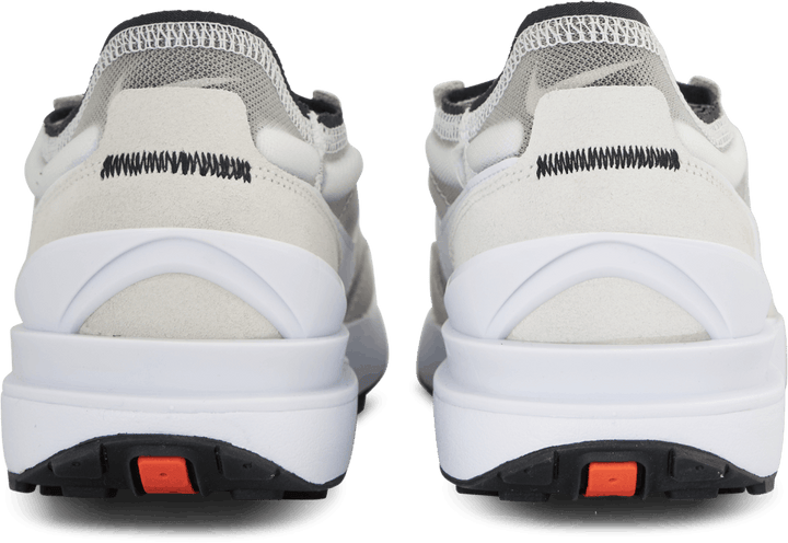 Nike Waffle One Summit