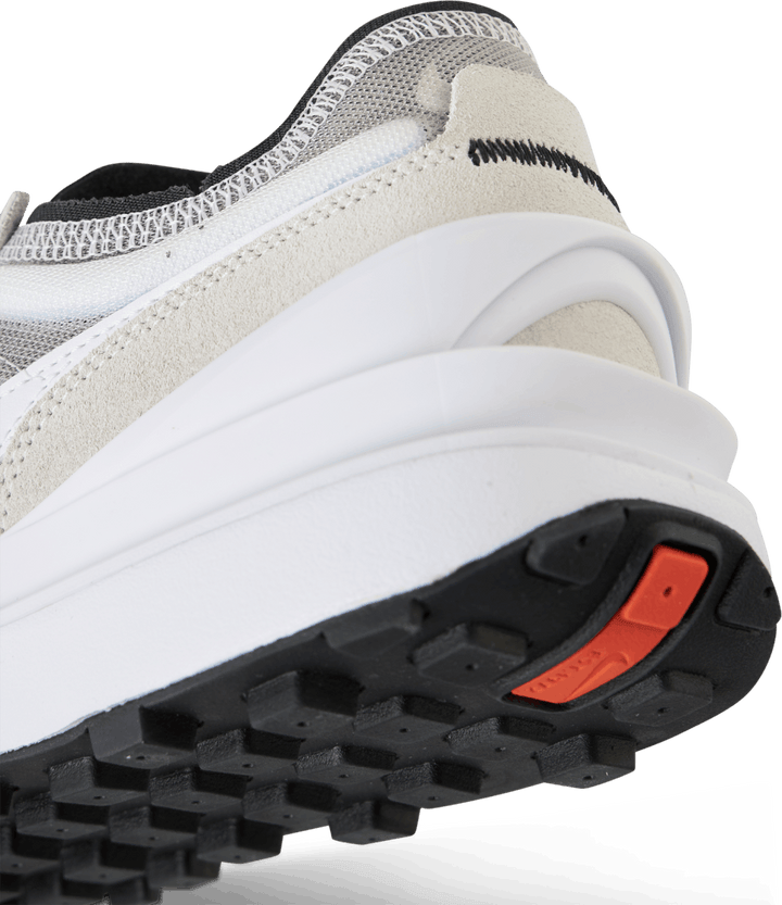 Nike Waffle One Summit