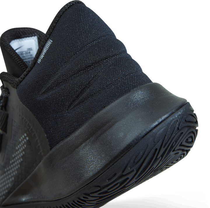Kyrie Flytrap V