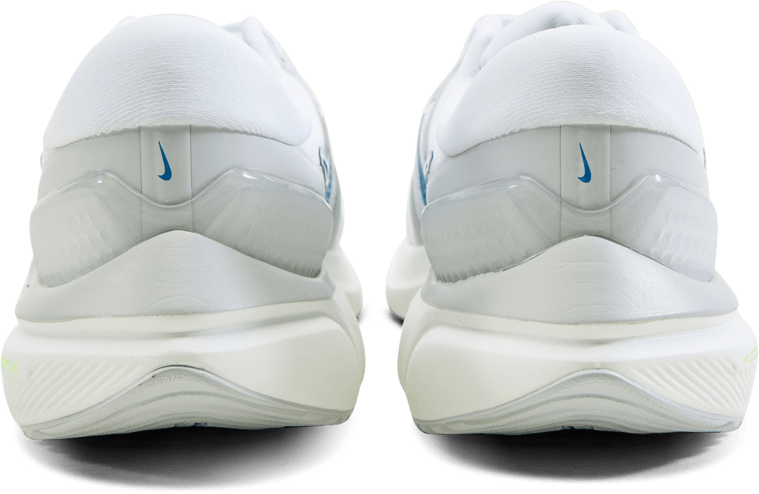 Nike Air Zoom Vomero 16