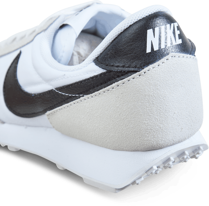 Dámské oblečení Nike Daybreak