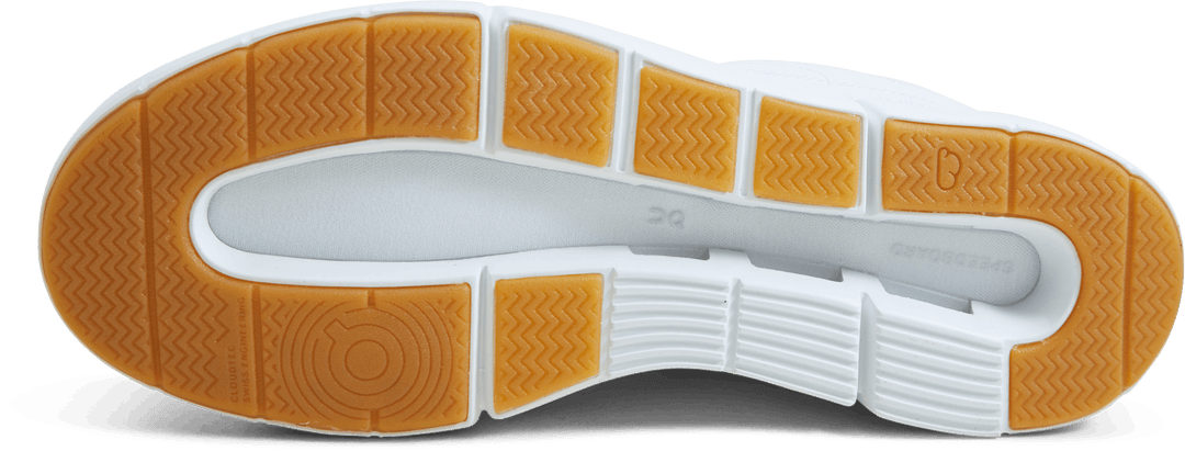 The Roger Centre Court White/gum