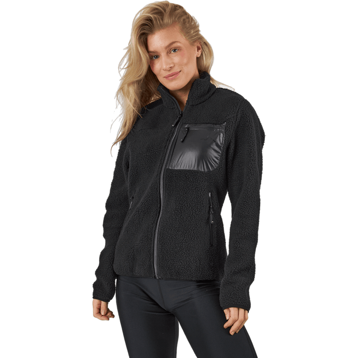 Charlotte Jacke Schwarz