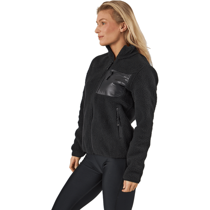 Charlotte Jacke Schwarz
