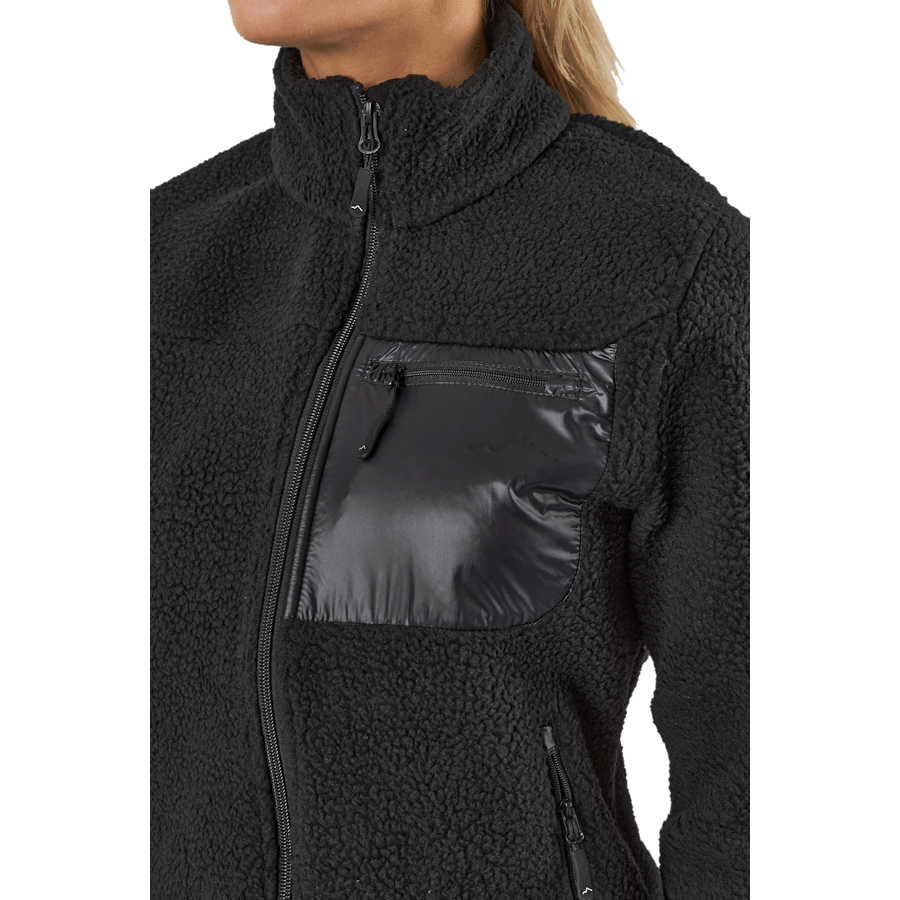 Charlotte Jacke Schwarz