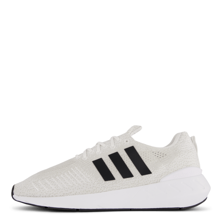 Swift Run 22 Footwear White / Core Black