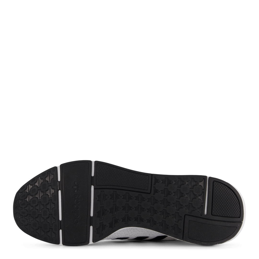 Swift Run 22 Footwear White / Core Black