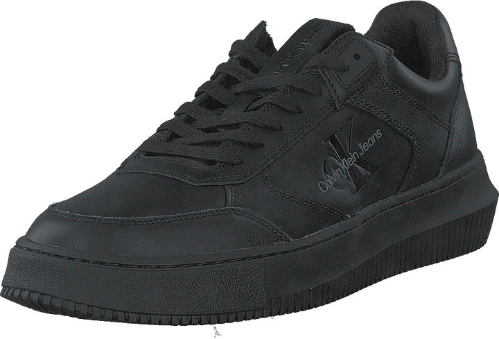 Chaussures à lacets à semelle épaisse et semelle noire