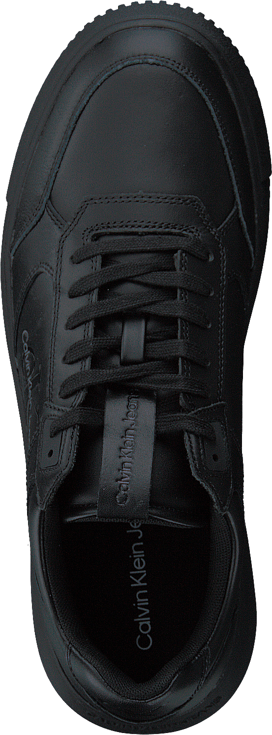 Chaussures à lacets à semelle épaisse et semelle noire
