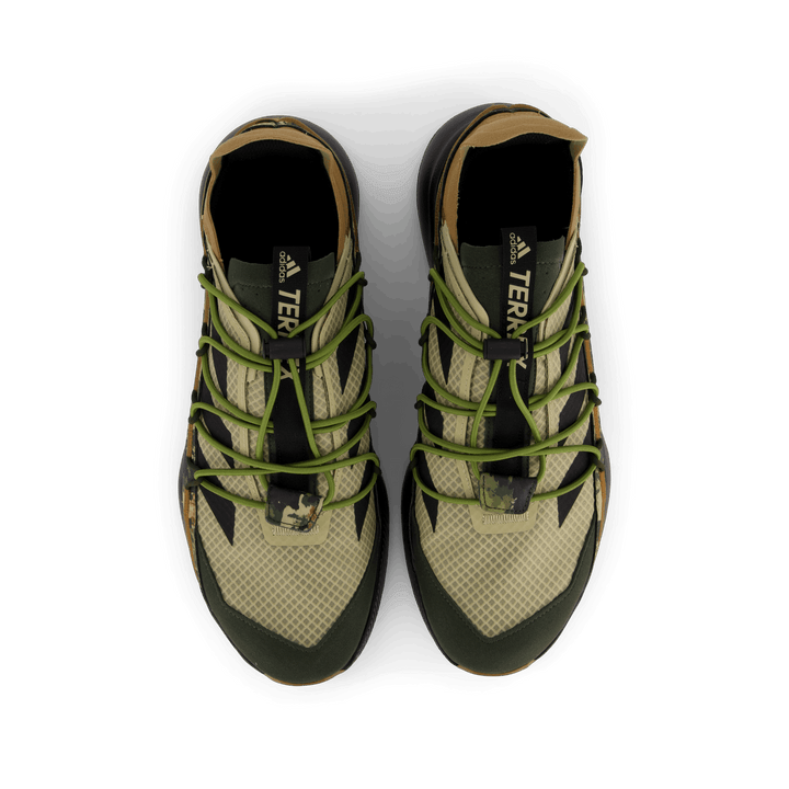 Terrex Voyager 21 Core Black / Solid Green
