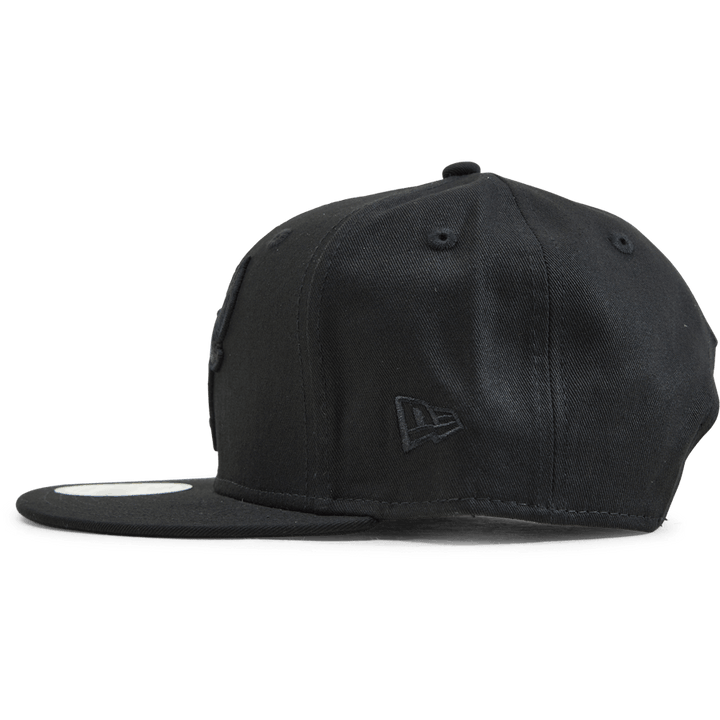 Bulls NBA Black on Black 9FIFTY