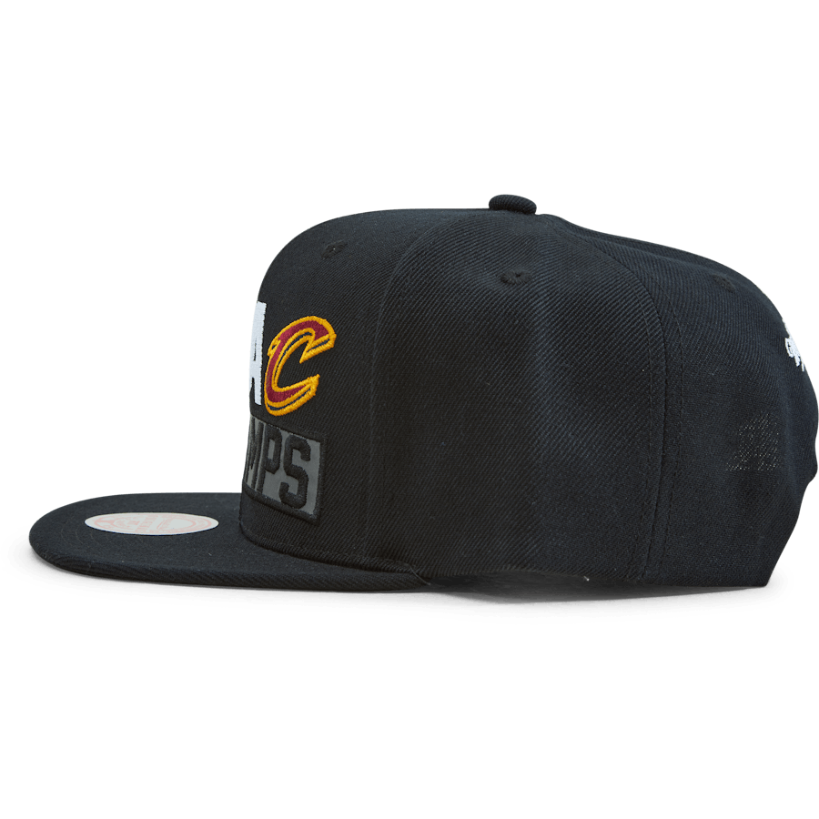 Cavaliers Champs Snapback 16 HWC