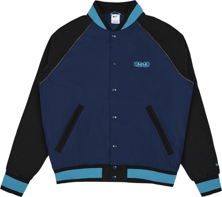 LeBron Nike Jacke schützen