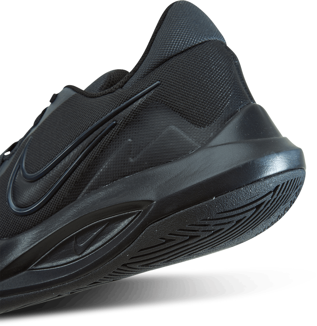 Nike Precision Vi