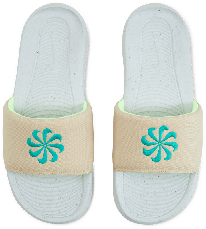 Nike Victori One