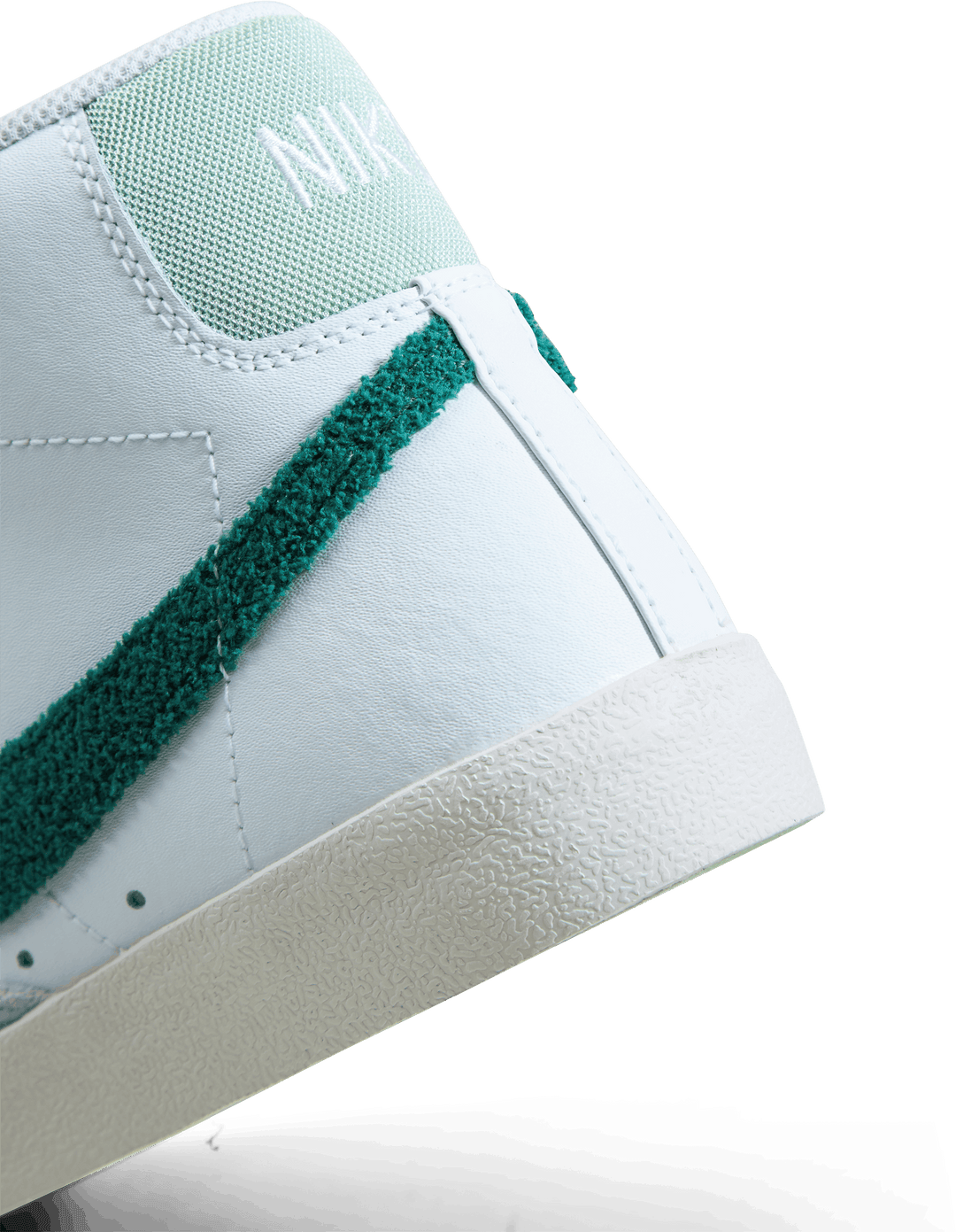 Nike Blazer Mid '77 WMNS