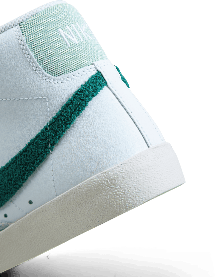 Nike Blazer Mid '77 WMNS