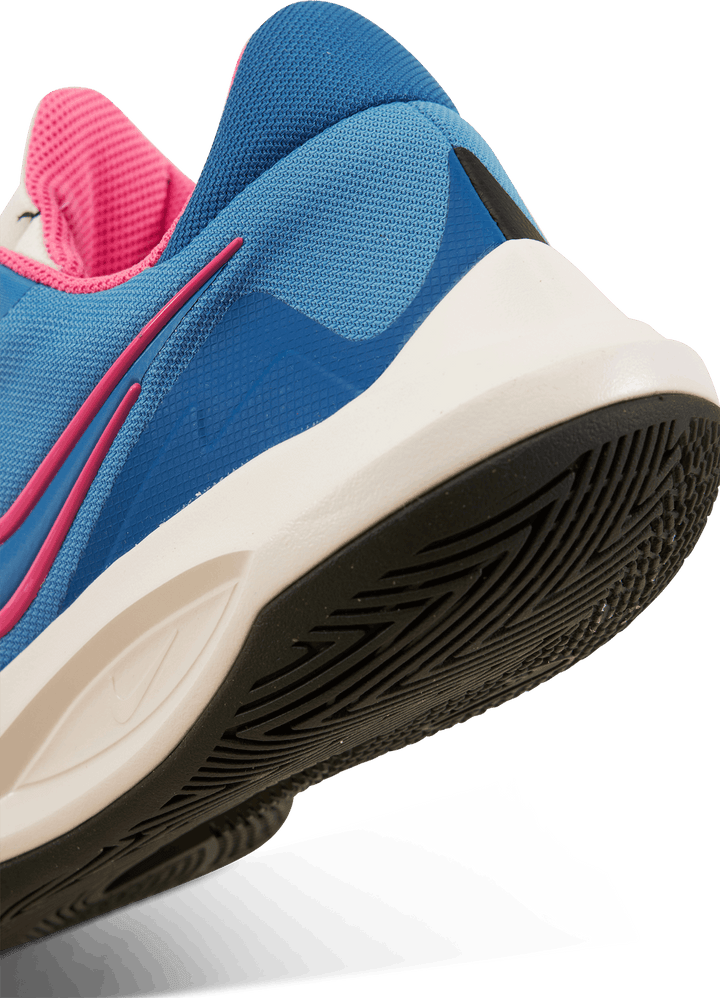 Nike Precision VI