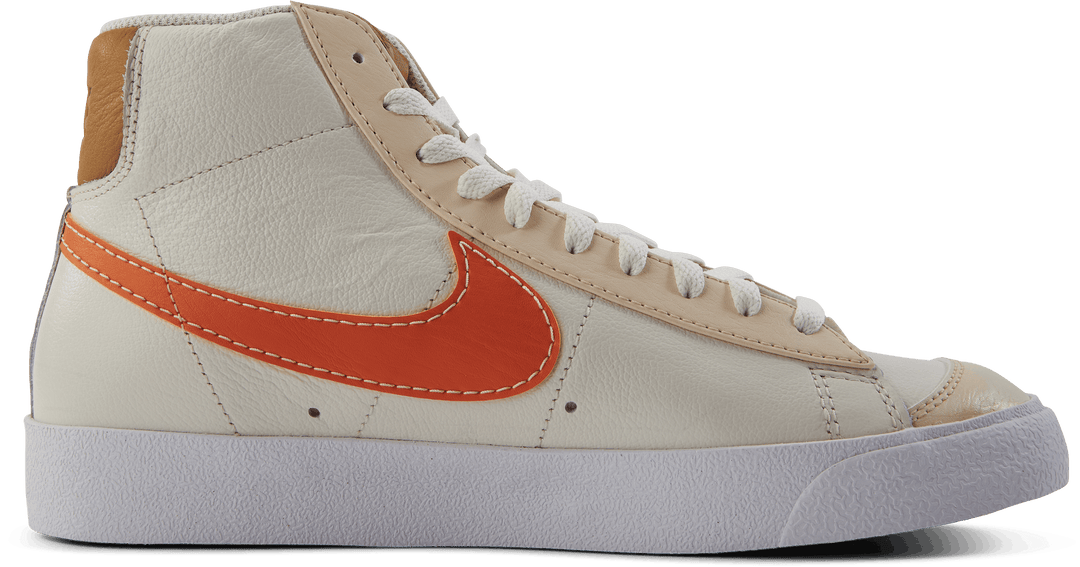 Blazer Mid '77 Emb