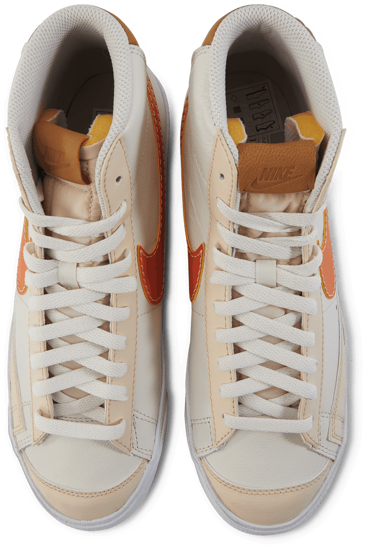 Blazer Mid '77 Emb