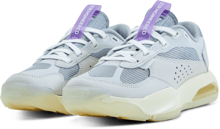 Donne Jordan Air 200e