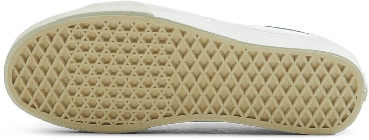 Ua Sk8-low Contrast Bone White