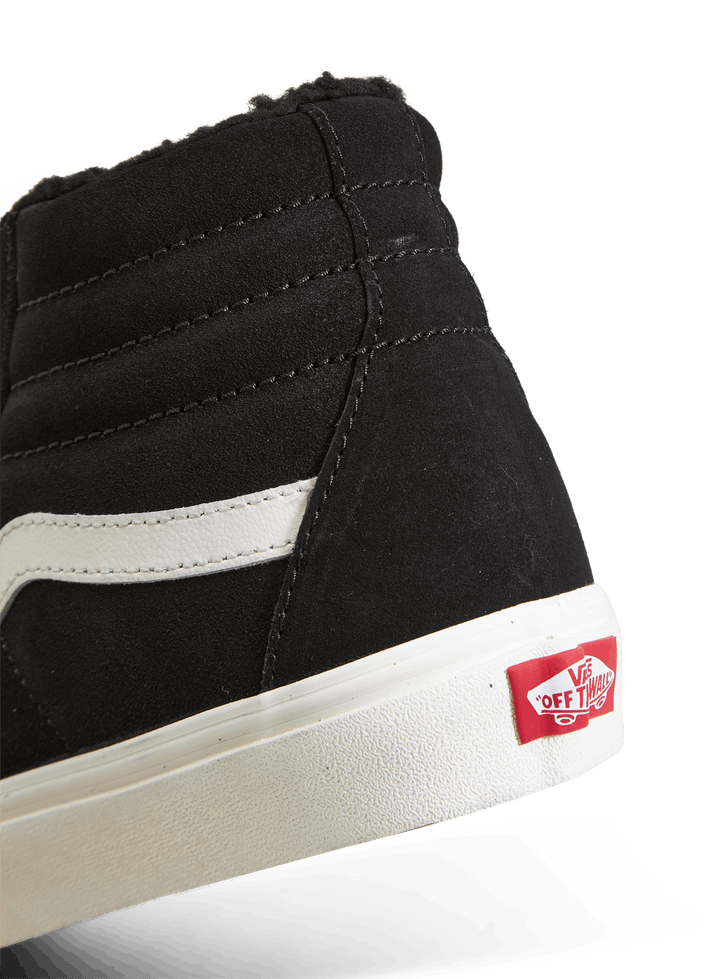 Ua Sk8-hi Cozy Hug Svart